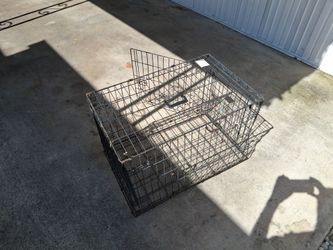 Pet cage fully functional clean. I