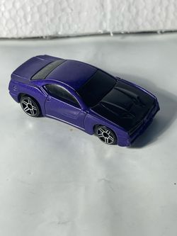 Mattel McDonald's Vintage Diecast Car 1:64 Purple/Black 2004
