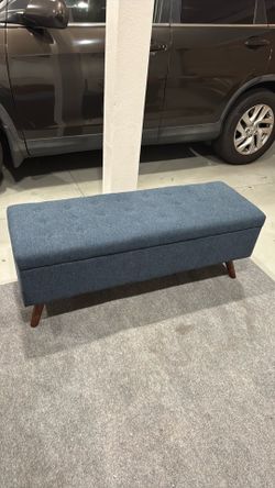 Bedroom bench seat
