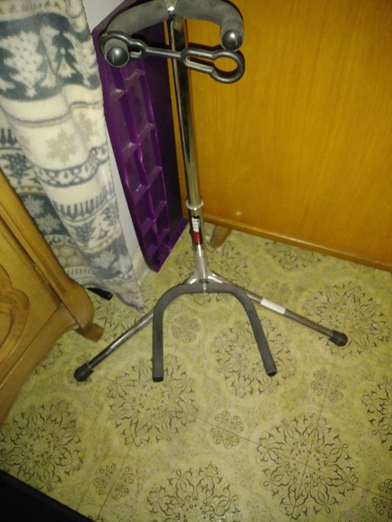 Guitar Stand