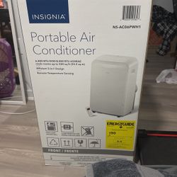 Insignia Portable A/C