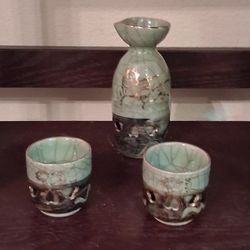 Japanese Soma-Yaki sake set with The Golden Horse crackle glaze 