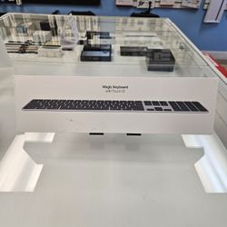 Magic Keyboard With Touch ID and Numeric Keypad