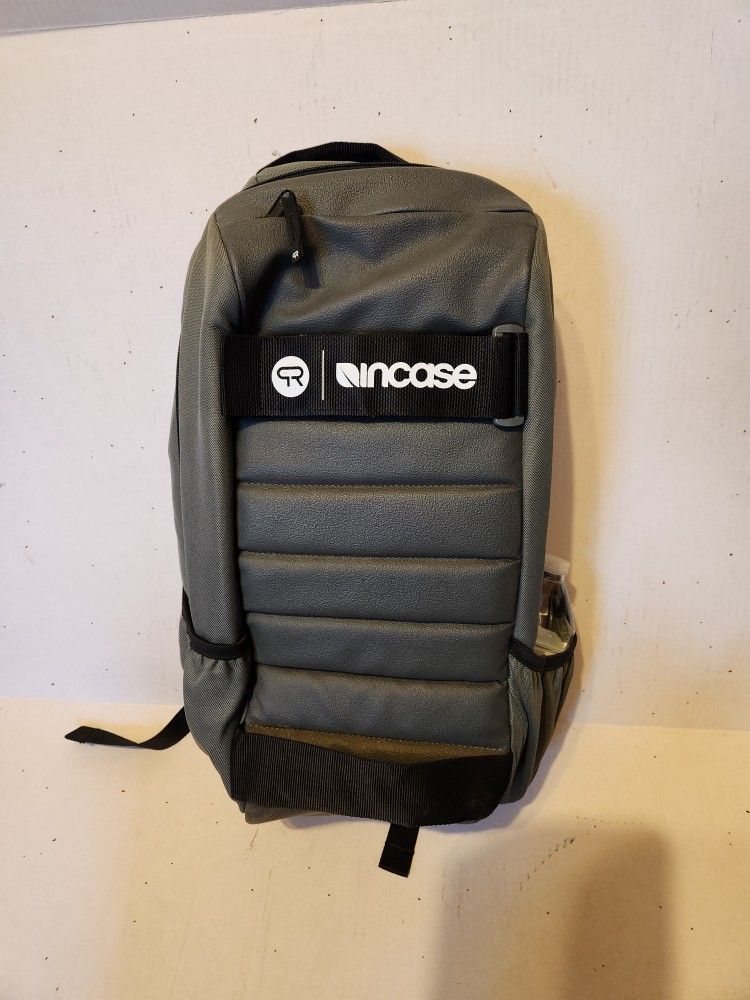 INCASE backpack (New)