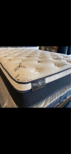 Queen Bamboo Orthopedic Pillow Top Mattress!