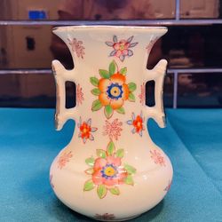 Vintage And Beautiful Hand Painted Gold Castle Porcelain Vase 