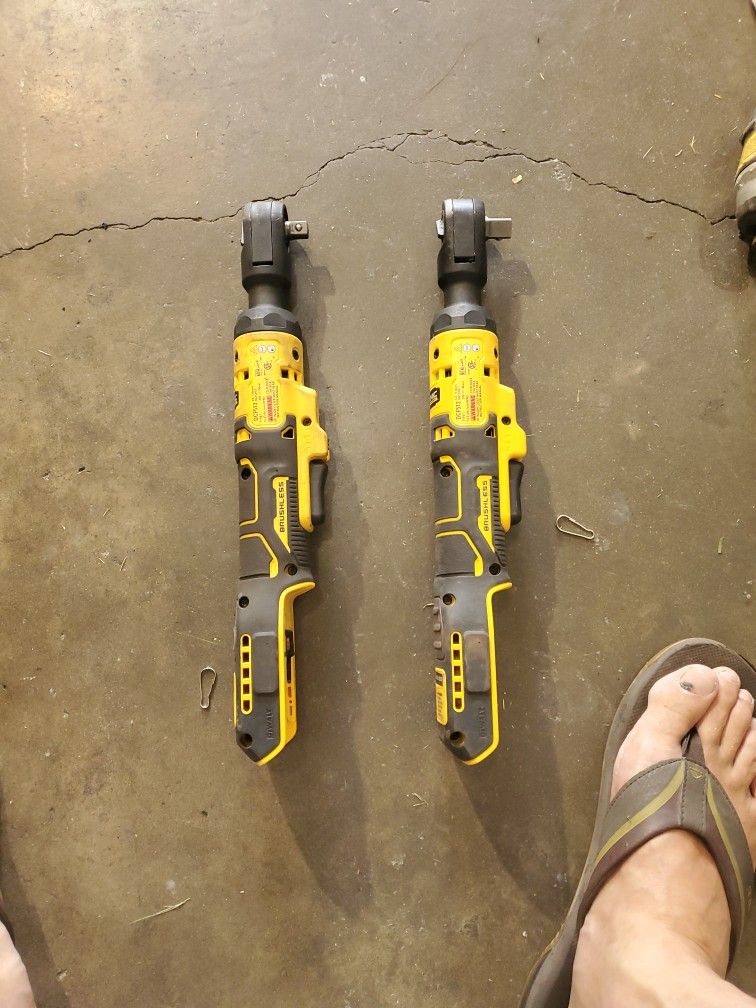 Dewalt 3/8 Rachet +1/2 Dewalt Rachet