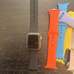 Apple Watch Series 6 44 Mm 75$$