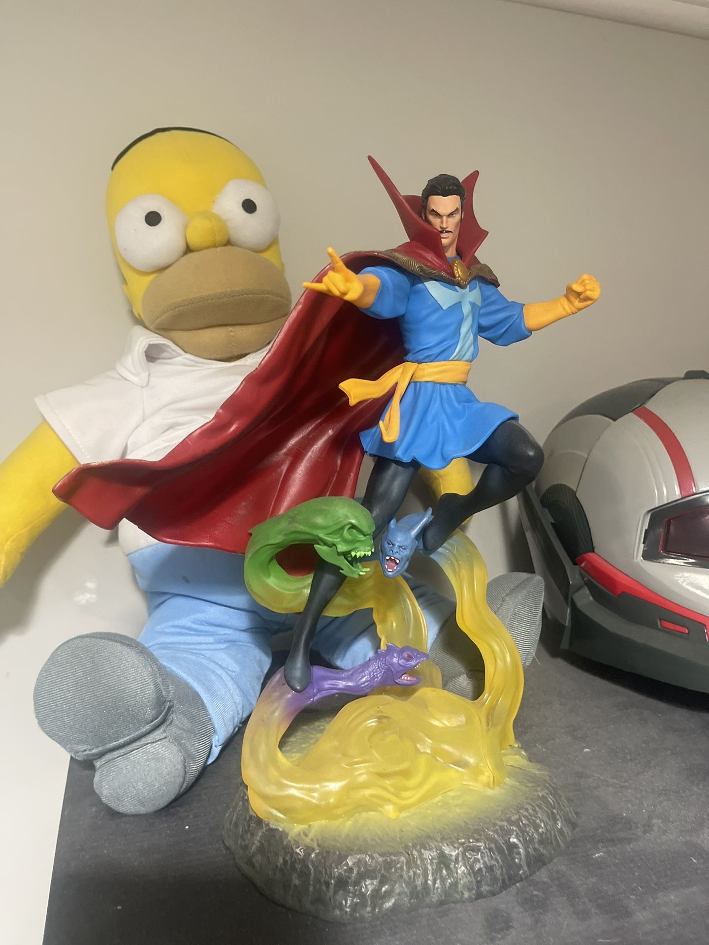 Doctor Strange Statue