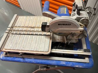 Wet tile cutter