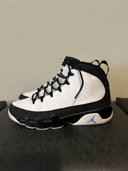 Air Jordan 9 ‘University Blue’ size 9