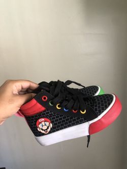 Super Mario Shoes
