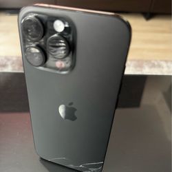 iPhone 16 pro max unlocked