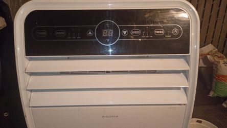 Insignia Portable Air Conditioner