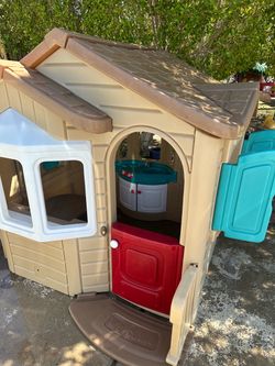 Step2 welcome home playhouse