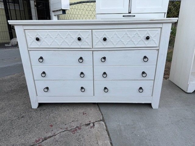 Dressers set of 3