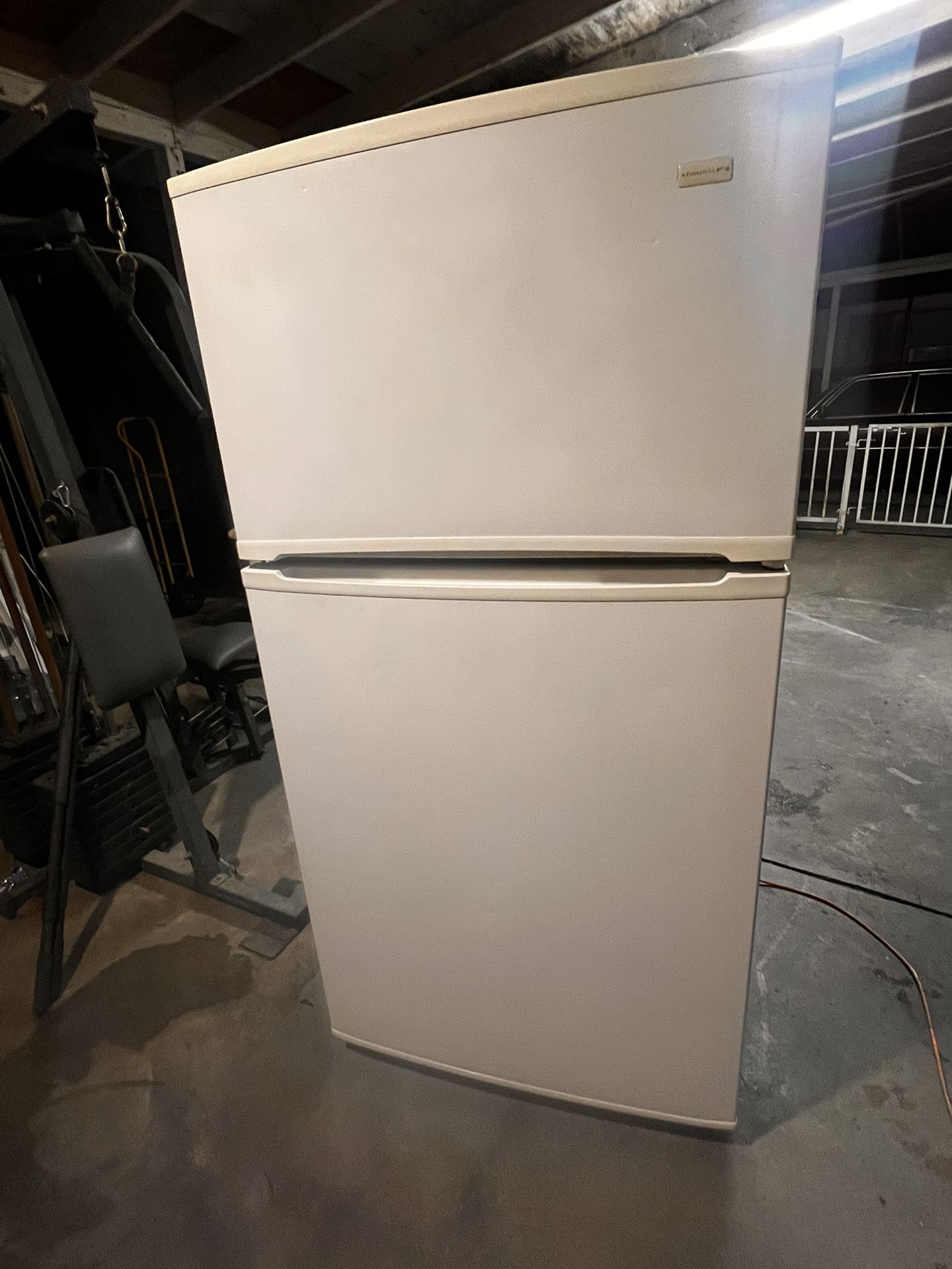 ADMERAL REFRIGERATOR