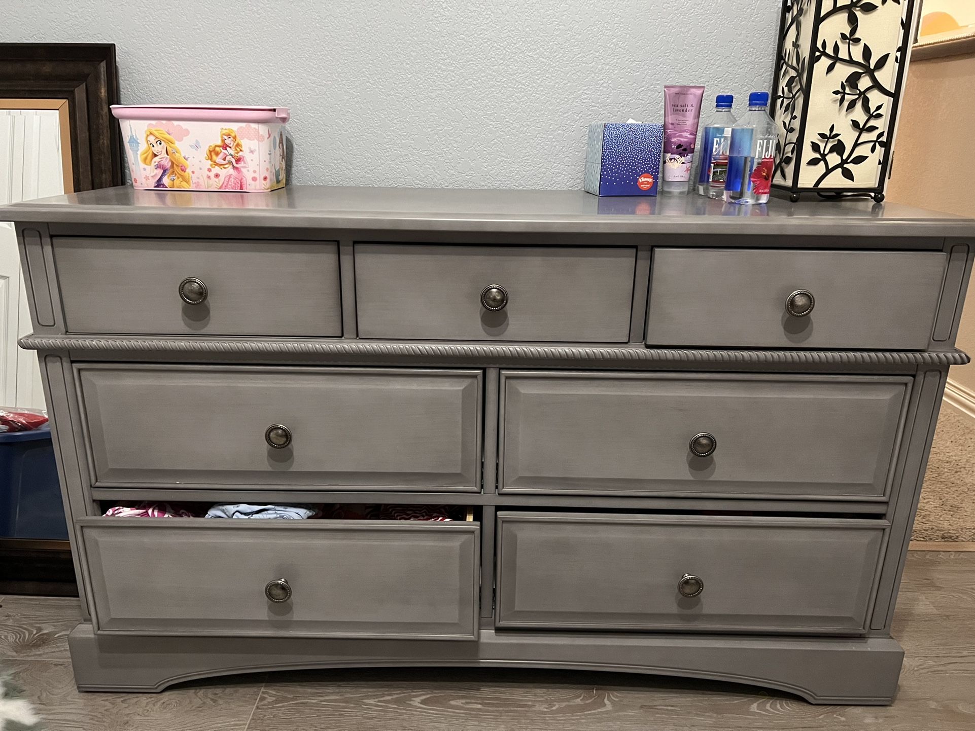 Grey Dresser