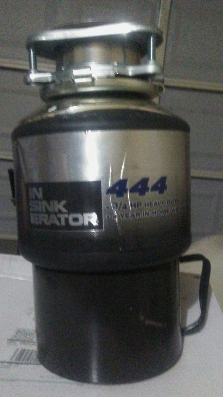 In Sink Erator 444 Garbage Disposal 3/4 HP