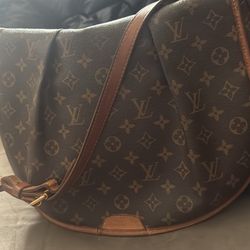 Authentic Louis Vuitton Crossbody 