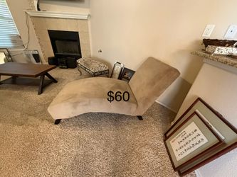 Chaise lounge