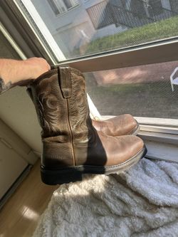 Boots Size 11