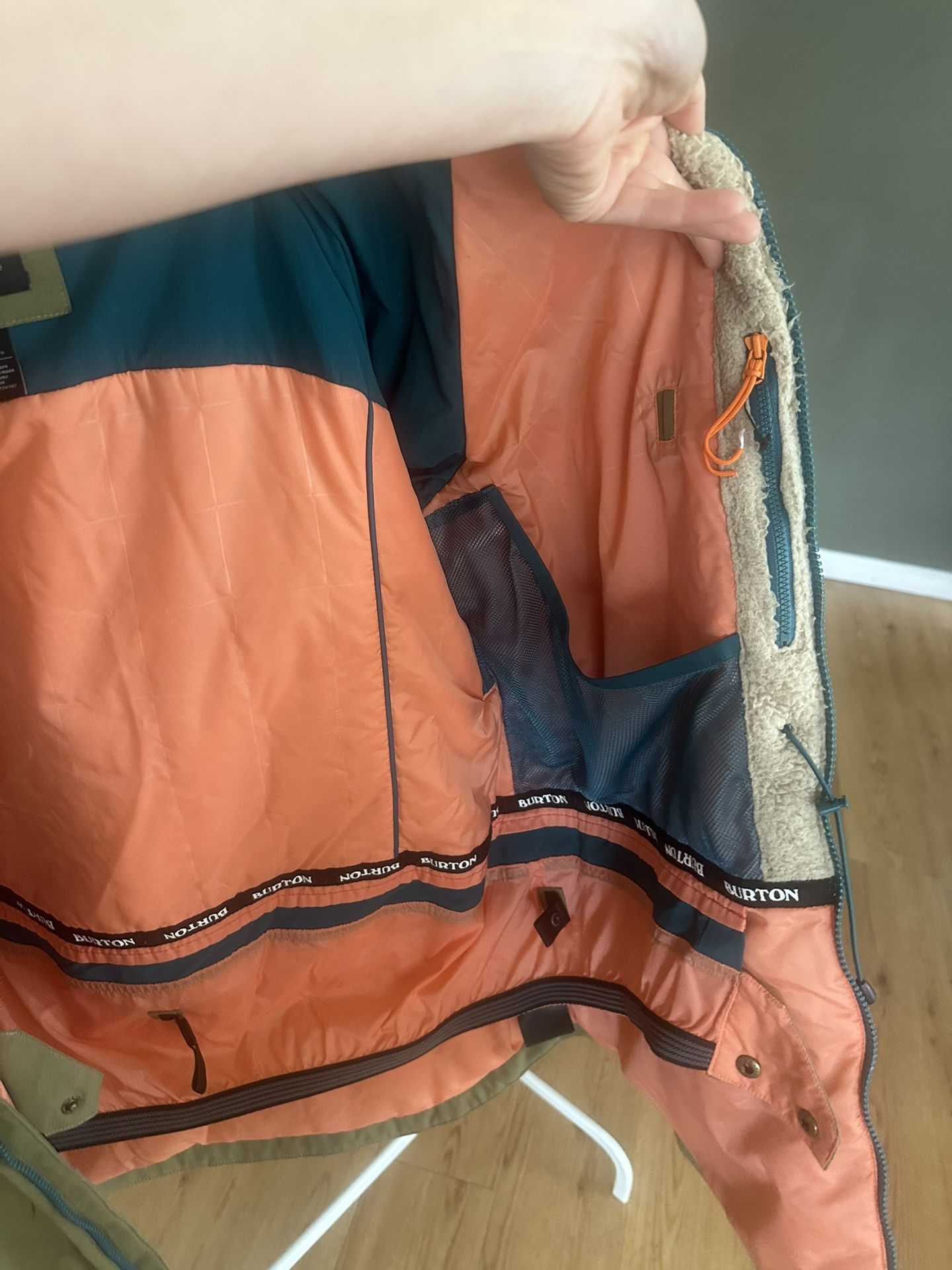 Burton XL Unisex Snowboarding Jacket