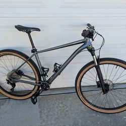 Cannondale Trail 4 Hardtail Mtb Bike 1x10 Sz Large