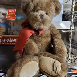 Bearington Bear, Like New