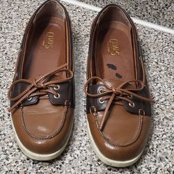Chaps ladies shoes size 9