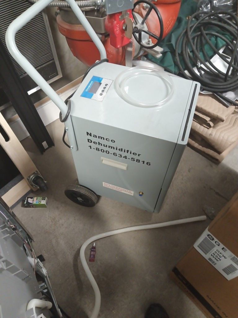 Dehumidifier 