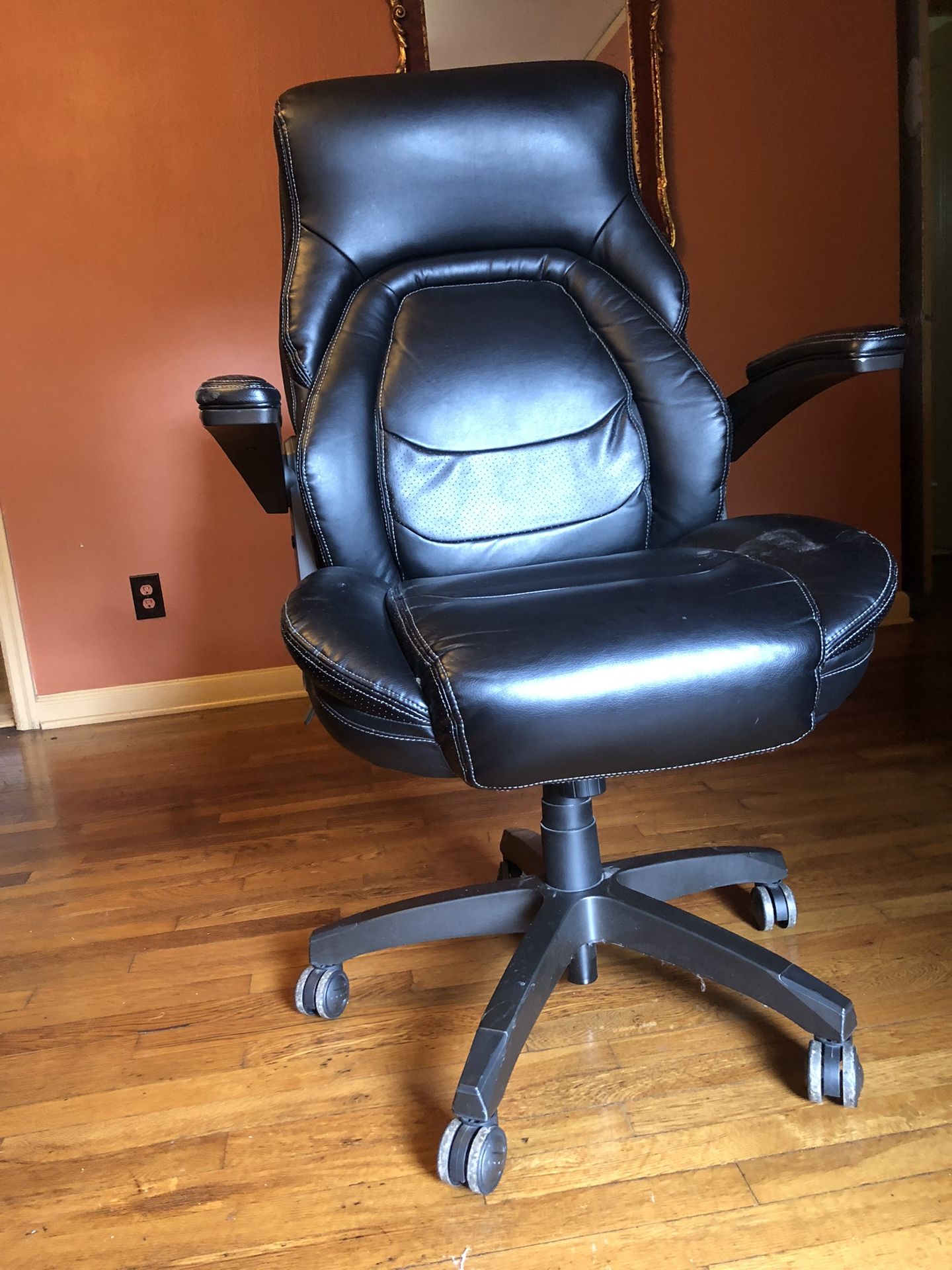 Lazy boy Office Chair