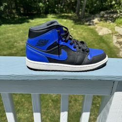 Air Jordan 1 Mid “Royal Blue” Men’s size 8.5