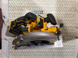 DeWalt DCS590 XR Brushless 7 1/4 inch Cordless Circular Saw