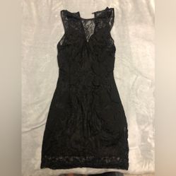 H&amp:M black lace dress