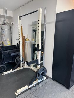 Squat Rack, Olympic Bar, Weights