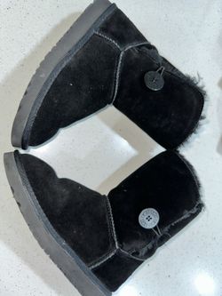 Black Ugg Boots