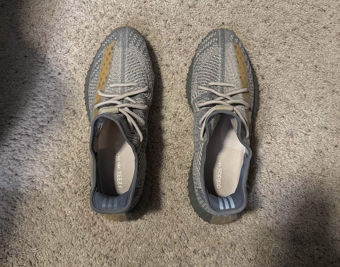 Yeezy 350 V2 Israfil