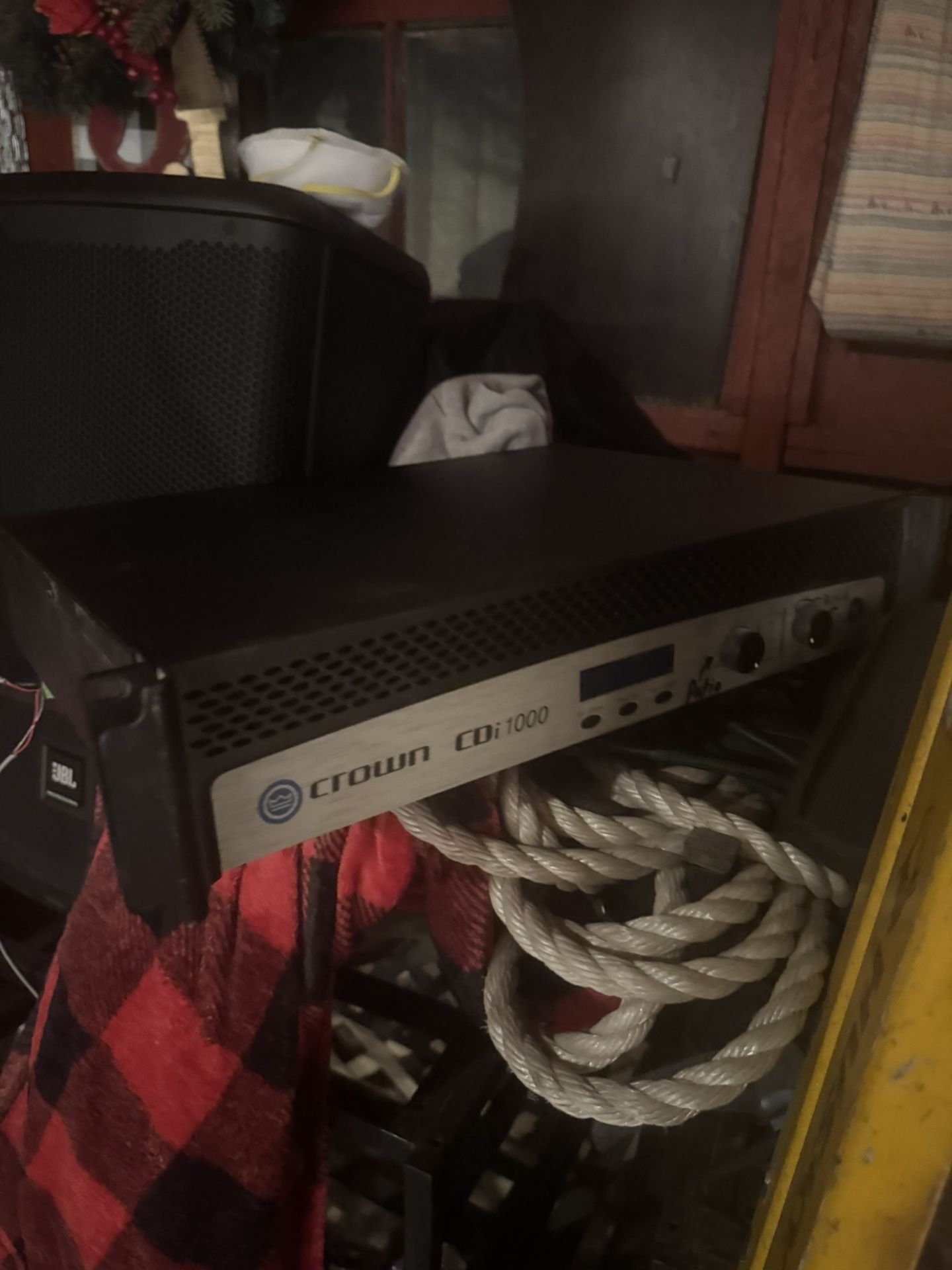 crown CD I1000