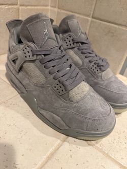 Jordan 4 kaws