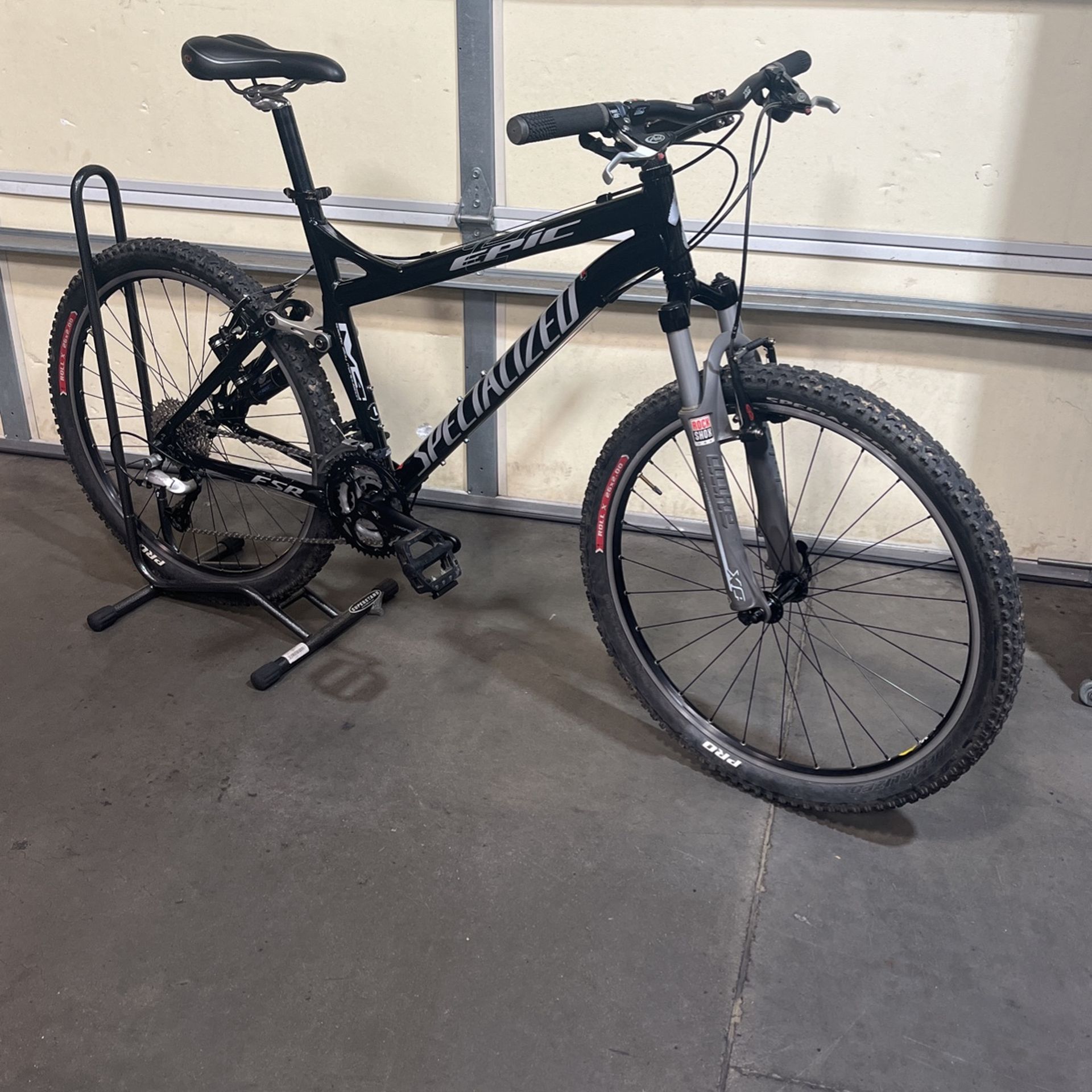 Large Specialized Epic FSR M4