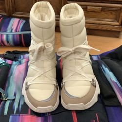 Latest SOREL After ski Boots