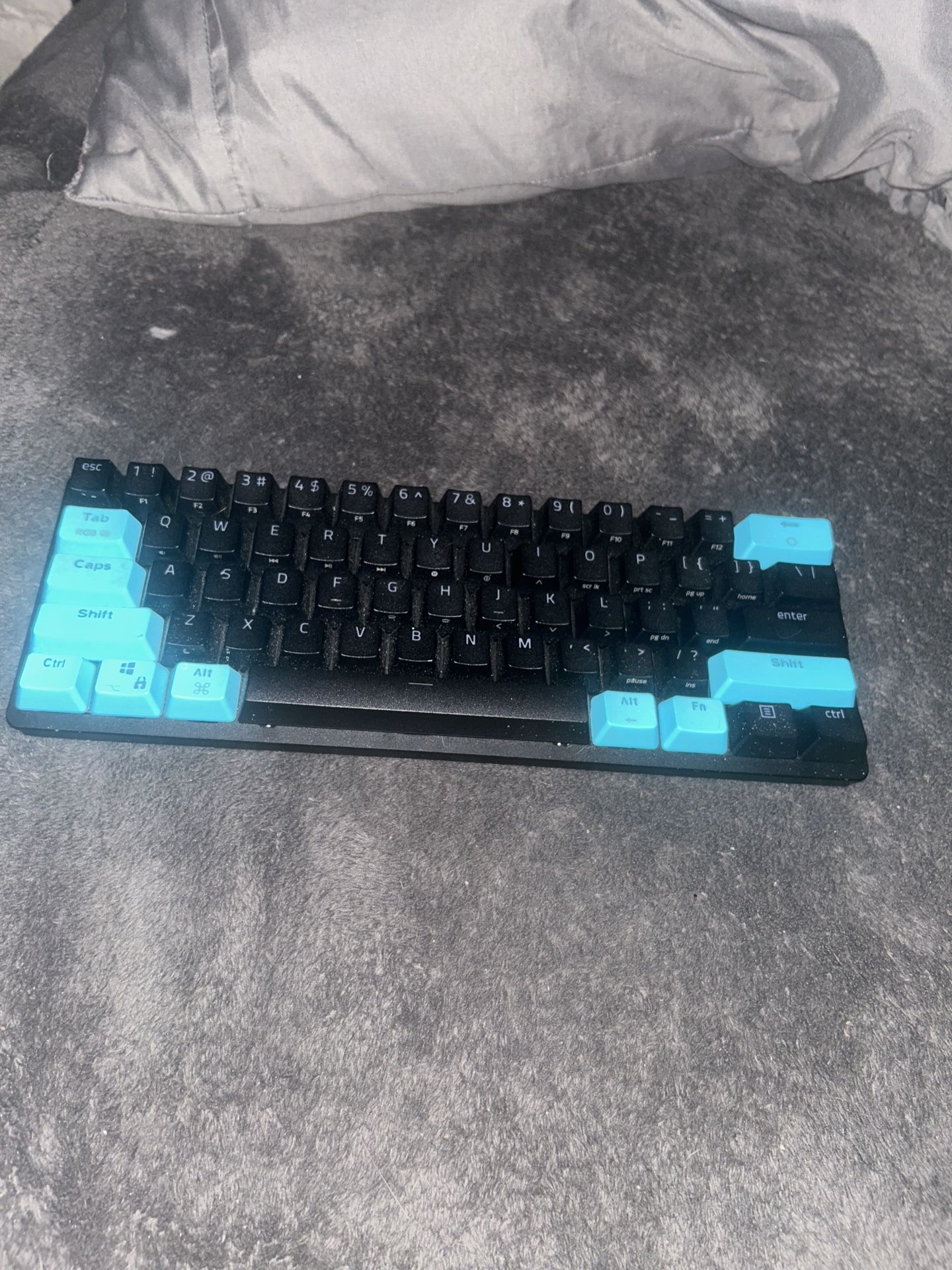 Razor Hutsman Mini