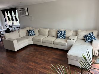 Couch sectional