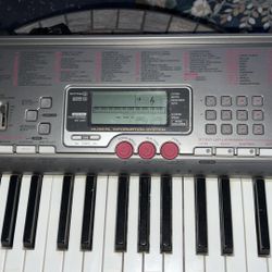Casio Keyboard 