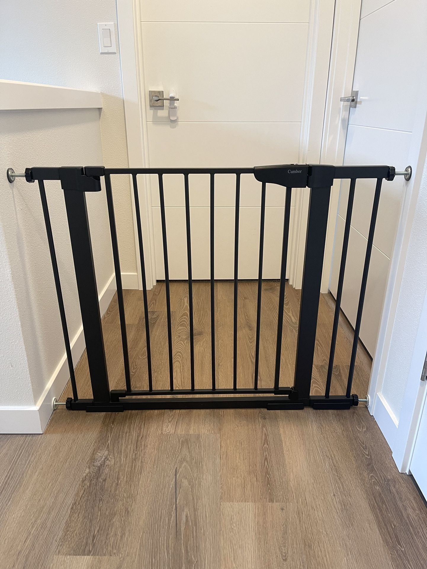 Cumbor 29.5"-51.6" Baby, Animal Gate