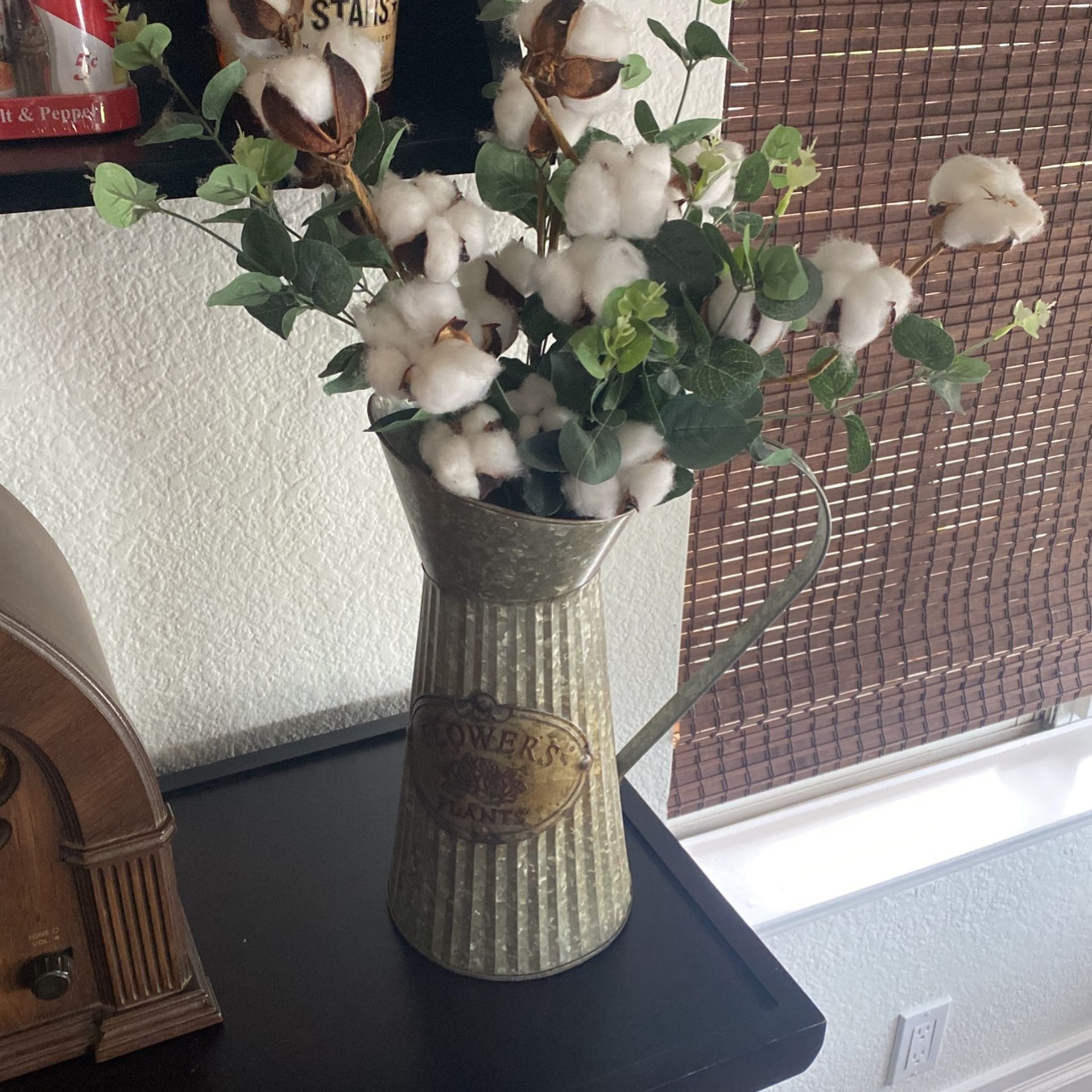 Farmhouse Planter With Plant