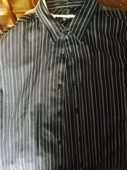 Black and White Men's Dress Shirt Size L