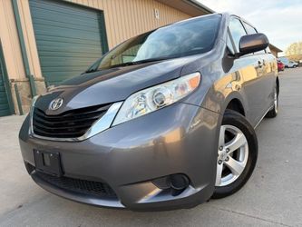 2014 Toyota Sienna