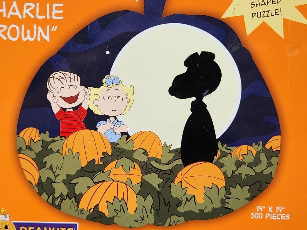Peanuts "It's The Great Pumpkin Charlie Brown" Collector's EditionTin 500 Piece Puzzle